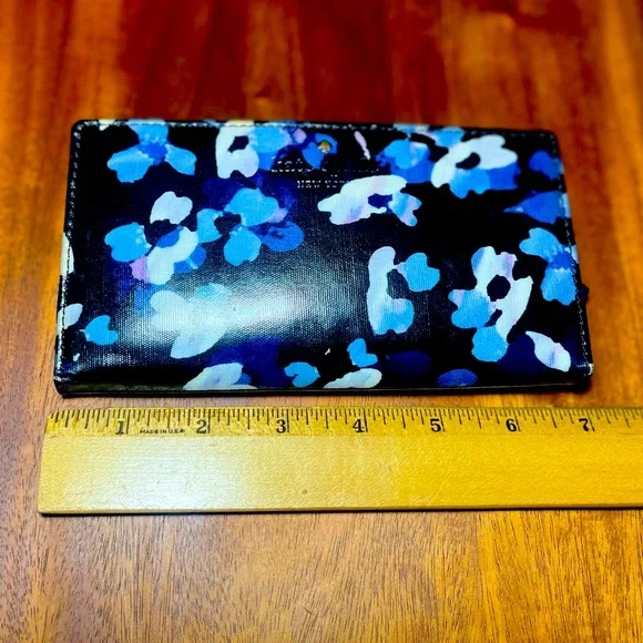 💃 Kate Spade NY Floral Slim Wallet Black Blue Floral Snap A21 - Picture 2 of 11